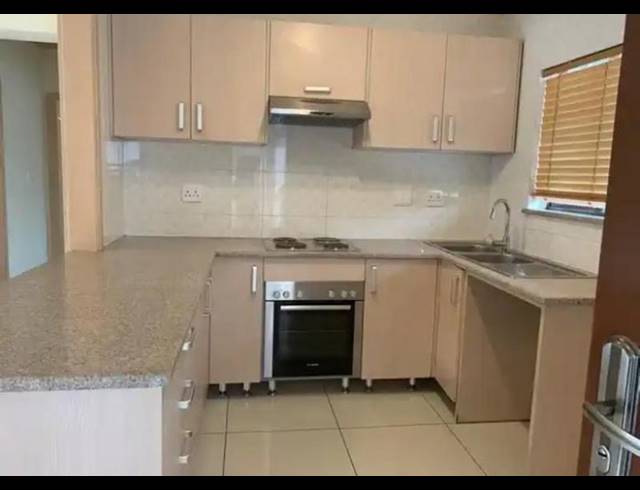 2 BEDROOM PROPERTY TO RENT IN NOORDWYK